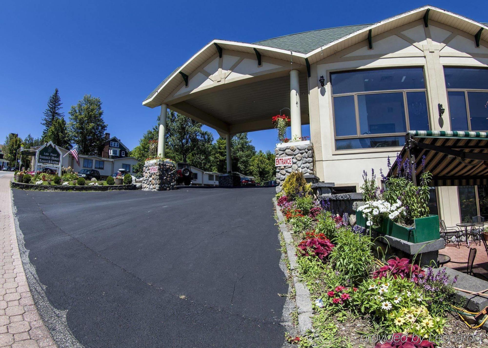 Hotel Bluebird Lake Placid Exterior foto